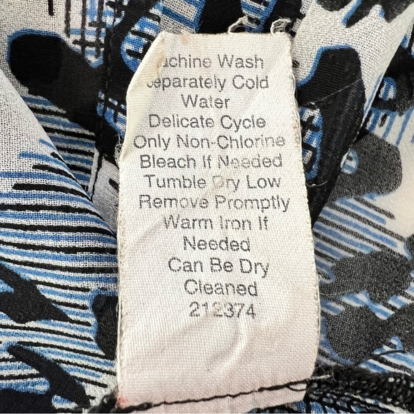 CABI Fatale Animal Print Chiffon #977 Blue Leopard Print Blouse - Size XL - Picture 5 of 14